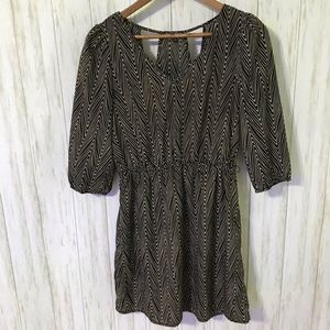 🍋 Bebop cut out dress 3/4 sleeves Medium